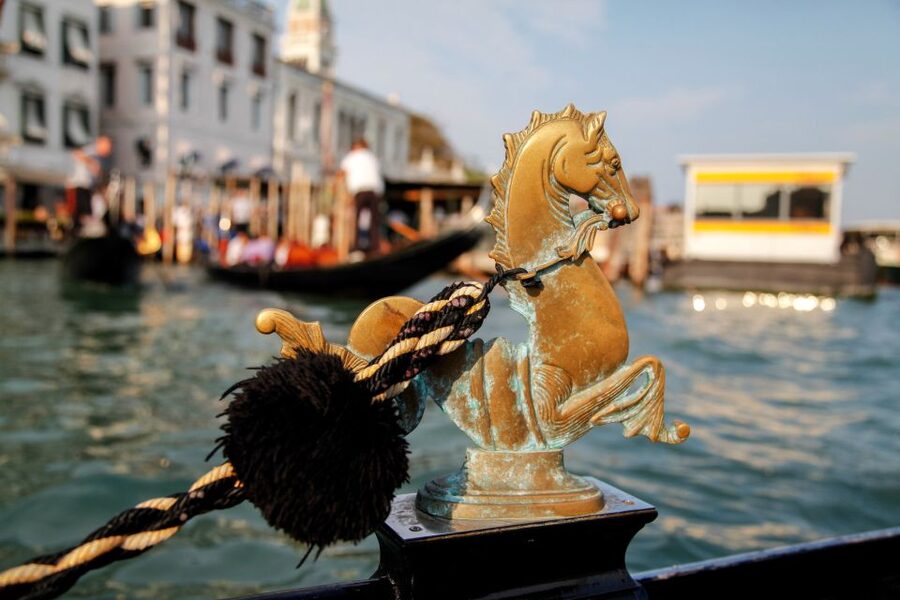 Venice: Gondola Ride with Live Guide or Audio Guide - Price and Value: Is $42 Worth It?