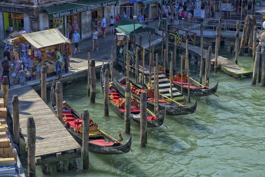 Venice: Off the Beaten Path Private Gondola Ride - St. Mark’s, Bridge of Sighs, and the Basilica della Salute on the full ride