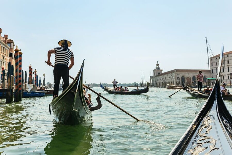 Venice: Private Crafted Gondola Ride Along Grand Canal - Weather, Comfort, and Who This Private Ride Suits