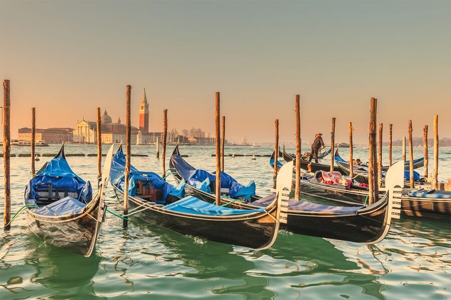 Venice: Private Gondola Cruise for up to 5 Passengers - Your Gondolier and the No-Guide Reality