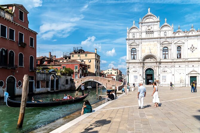 Venice Private Gondola Ride: Explore Hidden Canals and Sights - 30 minutes versus 60 minutes: how far you go changes the feel