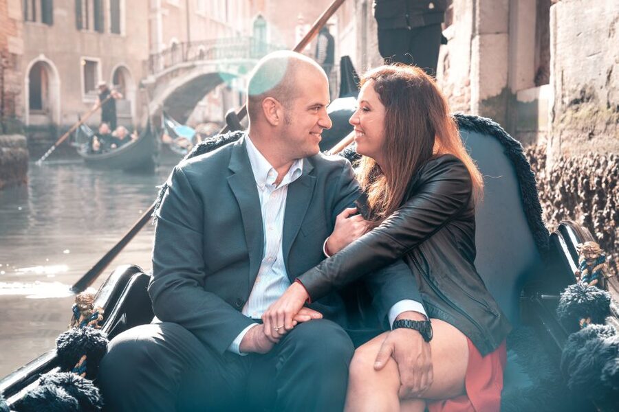 Venice: Private Gondola Ride with Photo Shoot - What You Get After the Ride: 50 Photos and a Digital Photo Book