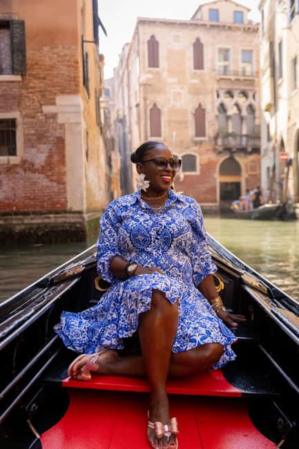 Venice: Private Photoshoot In Gondola - Who should book this Venice private photoshoot
