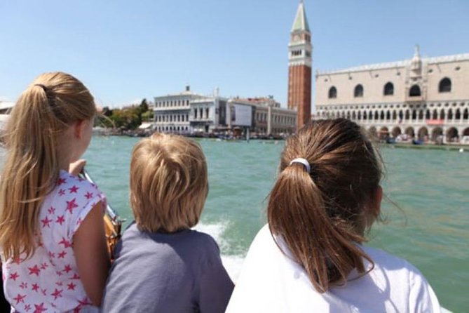 Venice Private Tour for Families with Gondola Ride - The Bridge of Sighs and Doge’s Palace: Power, Prison, and Architecture