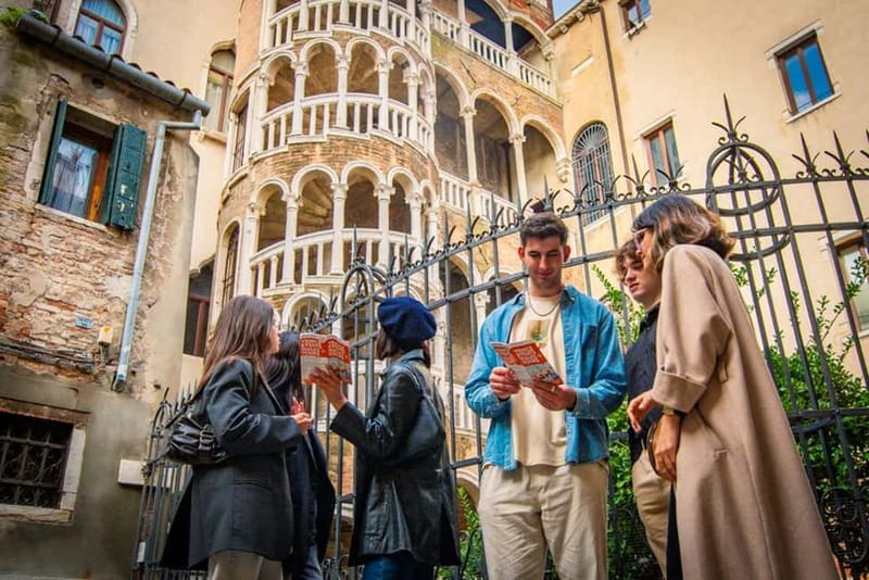 Venice: Private Walking Tour with Optional Gondola Ride - What your guide is really doing for you (and why it feels personal)