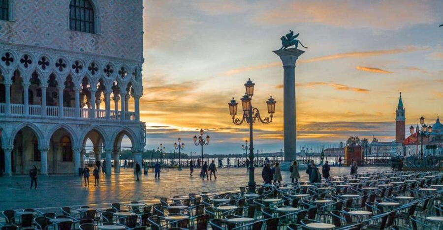 Venice: St Mark's Basilica, Doge's Palace, and Gondola Ride - Key things to know before you go