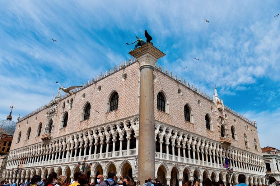 Venice: St Mark's Basilica, Doge's Palace, and Gondola Ride - St Mark’s Basilica: golden mosaics, biblical scenes, and the terrace payoff