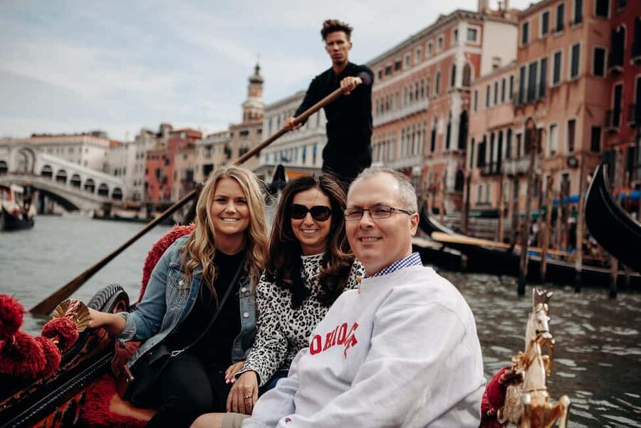 Venice: St. Mark's Basilica Guided Tour & Gondola Ride - Castello Streets, Palazzo Grimani Sight Glimpse, and Verrocchio’s Statue