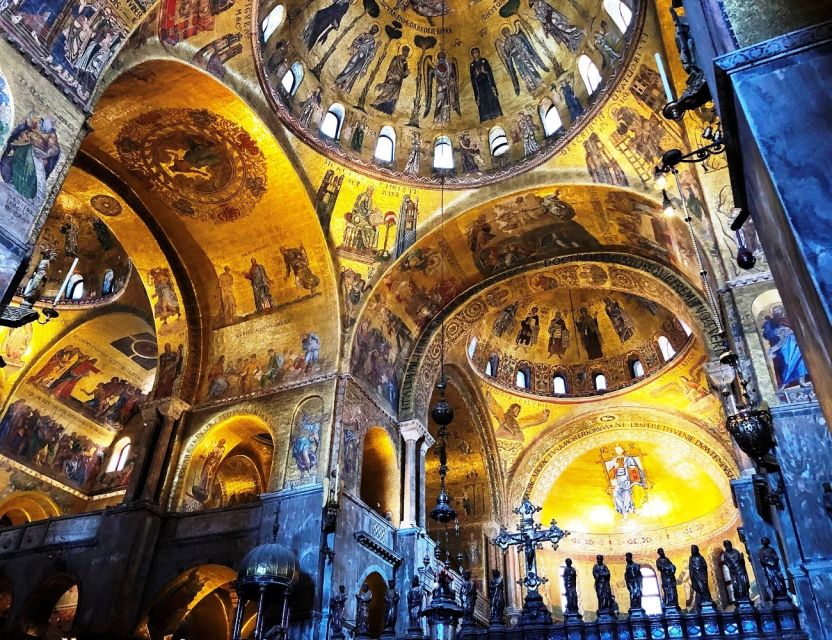 Venice: St. Mark's, Walking Tour and Gondola Combo - Should you book this St. Mark’s, walking tour, and gondola combo?