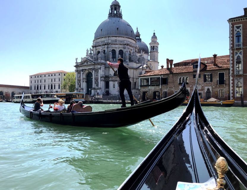 Venice: St. Mark's, Walking Tour and Gondola Combo - FAQ