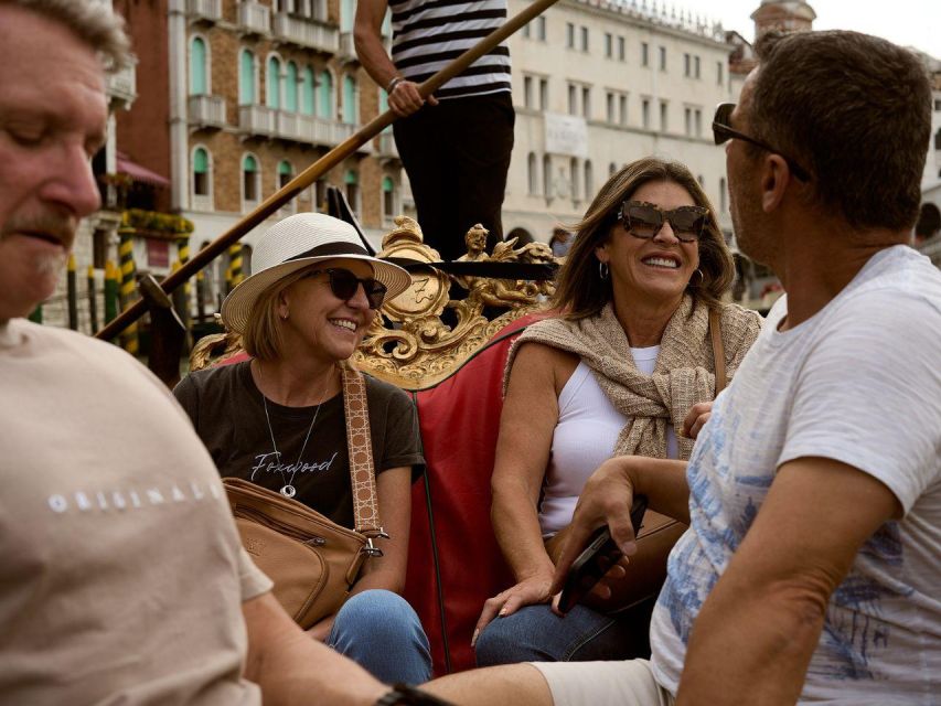 Venice: Vip Semi-Private Walking Tour with Gondola Ride - Castello campos and the Rialto-size detour effect