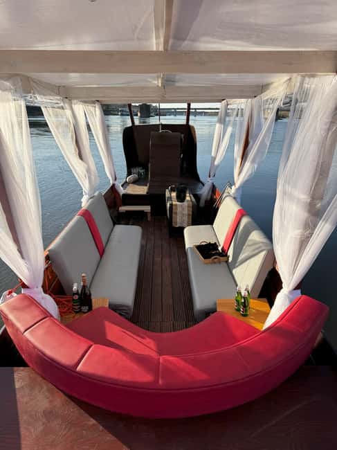 Warsaw: Private Gondola Cruise for Special Occasions - Personalize It: Catering, Decorations, and Photo-Ready Moments