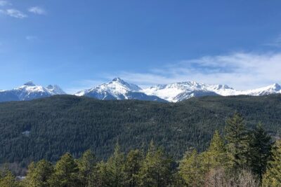 Whistler and Sea to Sky Gondola, a Fire and Ice Discovery Tour - Vancouver Pickup to Sea to Sky Highway: How the Morning Stays Comfortable