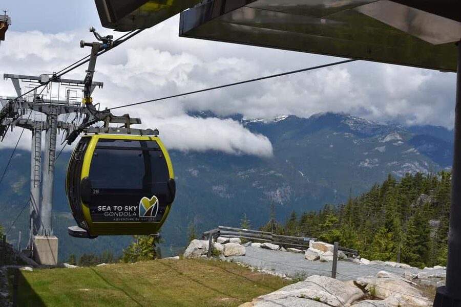 Whistler, Sea to Sky Gondola, and Shannon Falls Day Trip - Getting From Downtown Vancouver: Pickup That Minimizes Stress