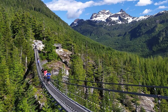 Whistler Tour with Shannon Falls and Sea to Sky Gondola - Small-group feel, seating reality, and practical comfort