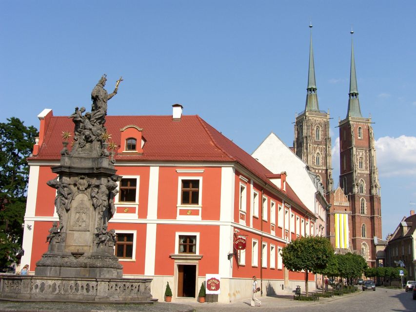 Wroclaw: Old City Walk and Cruise with Small Gondola - Key highlights worth your attention