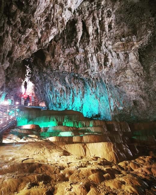 Zlatibor tour - Gold gondola, Stopic cave, Sirogojno & falls - Gold Gondola to Tornik: the ride that sets the tone